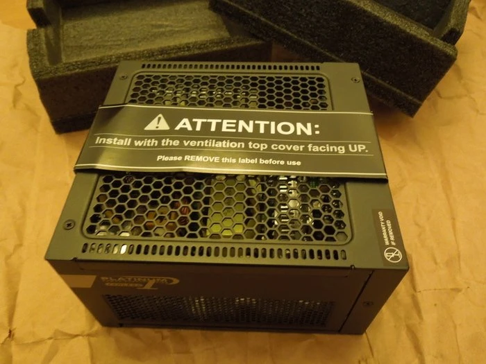 Seasonic Platinum Series Fanless 400W, ATX 2.3