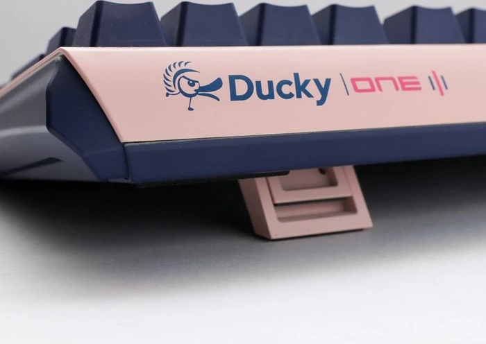 Ducky One 3 Fuji PBT rosa/blau, MX BLACK, USB, DE