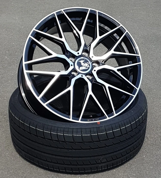 MM Wheels MM06 8.0x18 5/112 ET30 (verschiedene Farben)