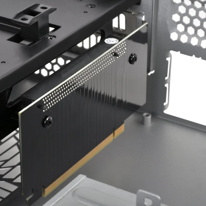 SilverStone Fortress FTZ01, silber, Mini-ITX