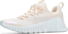 Nike Free Metcon 6 chalk/summit white/pure platinum (Damen)