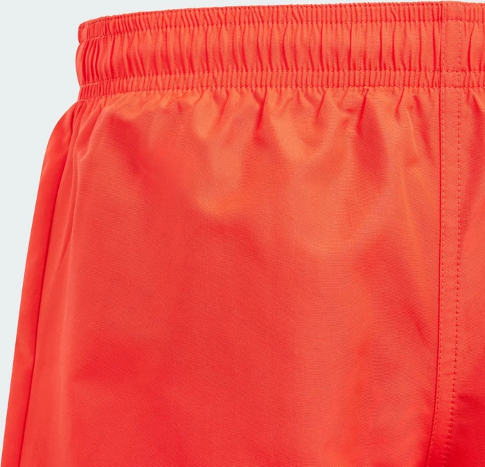 adidas Classic Badge of Sport Badeshorts bright red/white (Junior)