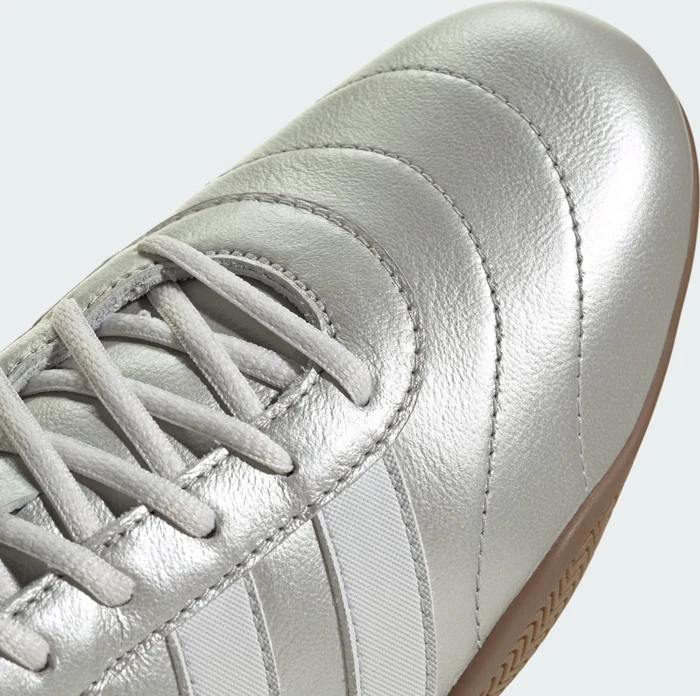 adidas Grand Court Lo silver metallic/crystal white/gum (Damen)