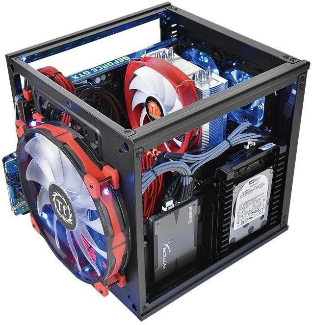 Thermaltake Suppressor F1, Acrylfenster, Mini-ITX