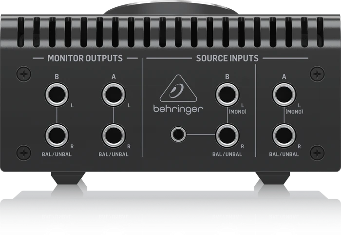 Behringer Studio M