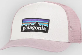 Patagonia P-6 Logo Trucker Kappe white/quiet violet