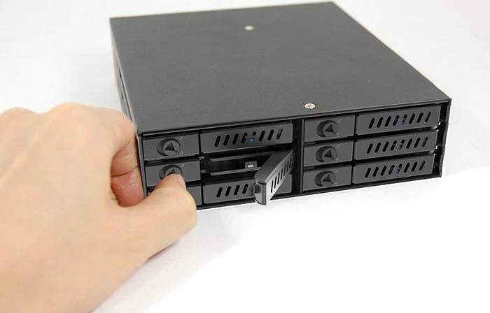 Chieftec CMR-625, 5.25" Wechselrahmen auf 6x 2.5" SATA