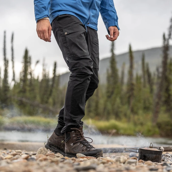 Fjällräven Abisko Hybrid Trail Hose lang schwarz (Herren)
