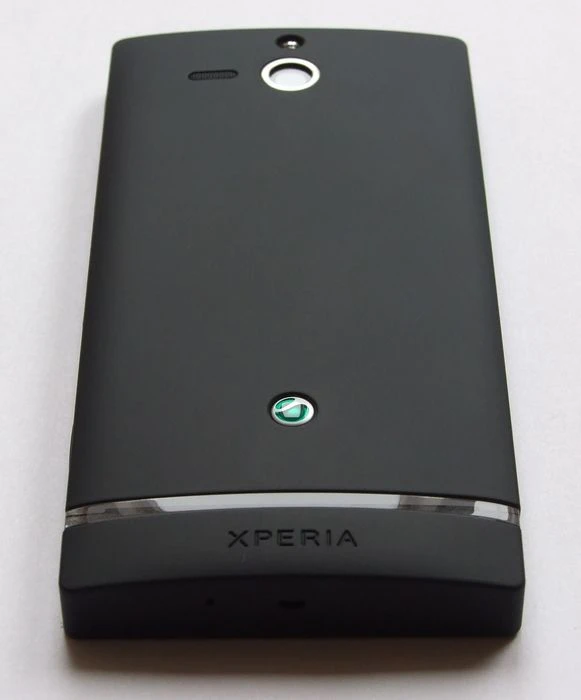 Sony Xperia U schwarz/weiß