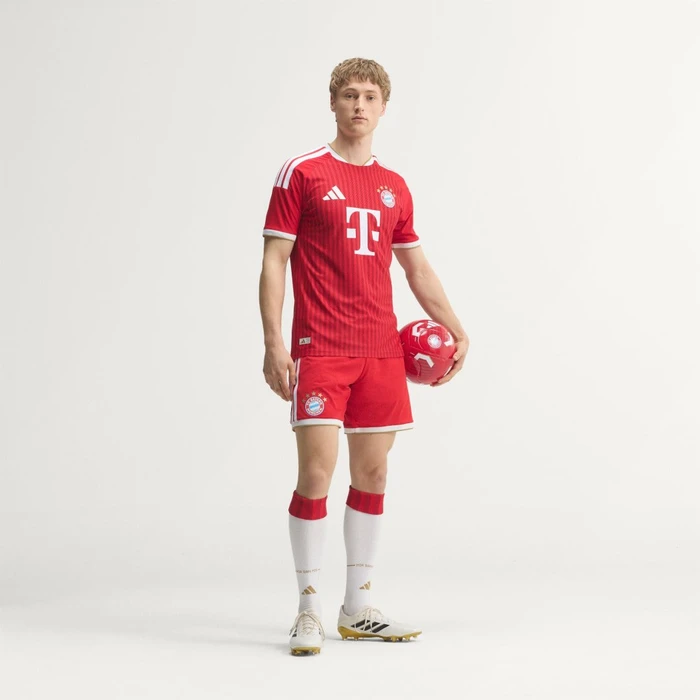 adidas FC Bayern München Authentic 2026/2027 Heimtrikot kurzarm (Herren)