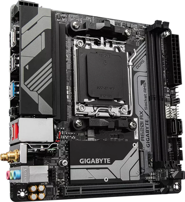 GIGABYTE A620I AX (AMD AM5)