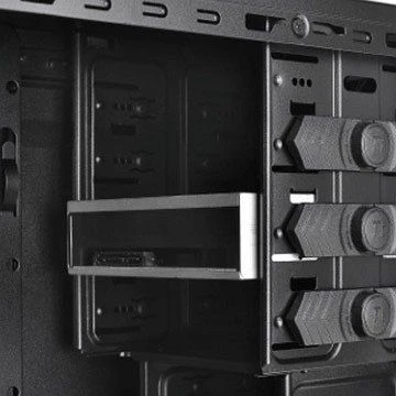 Thermaltake Urban T21, Acrylfenster