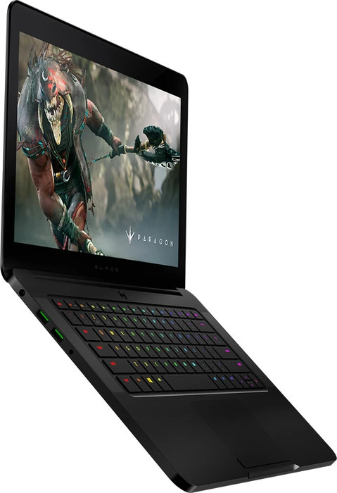 Razer Blade, Core i7-7700HQ, 16GB RAM, 1TB SSD, GeForce GTX 1060, DE