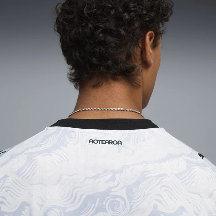 Puma FIFA WM 2026 Neuseeland Auswärtstrikot kurzarm puma white/silver mist (Herren)