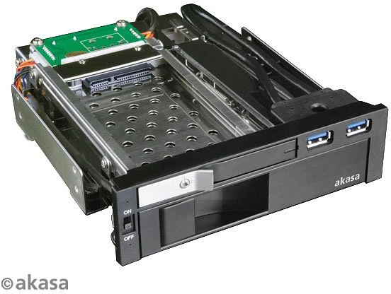 Akasa Lokstor M51