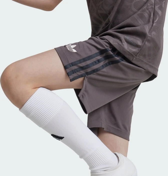 adidas Real Madrid 2024/2025 Ausweichshorts charcoal (Junior)
