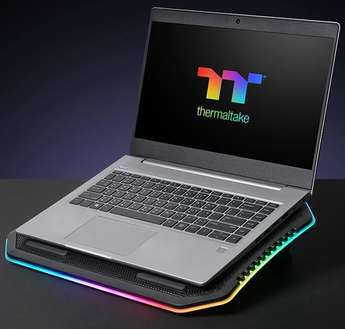 Thermaltake Massive 12 RGB, Notebook-Stand/Notebook-Kühler bis 15"