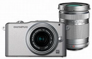 Olympus PEN E-PM1 silber mit Objektiv M.Zuiko digital 14-42mm 3.5-5.6 II und M.Zuiko digital ED 40-150mm 4.0-5.6