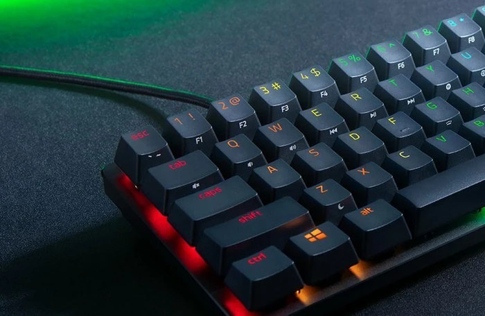 Razer Huntsman Mini, Black, Razer Clicky Optical PURPLE, USB, DE
