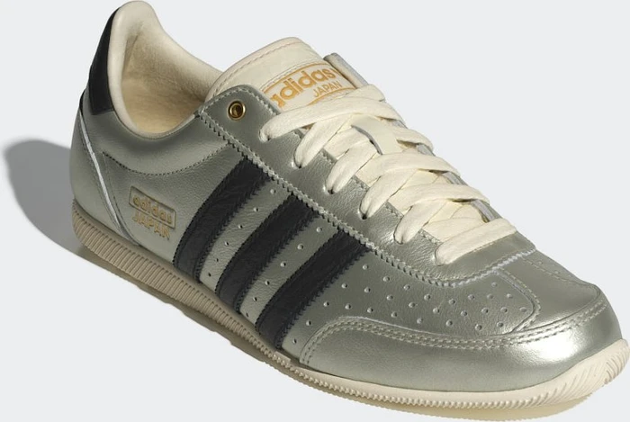 adidas Japan alumina/core black/cream white