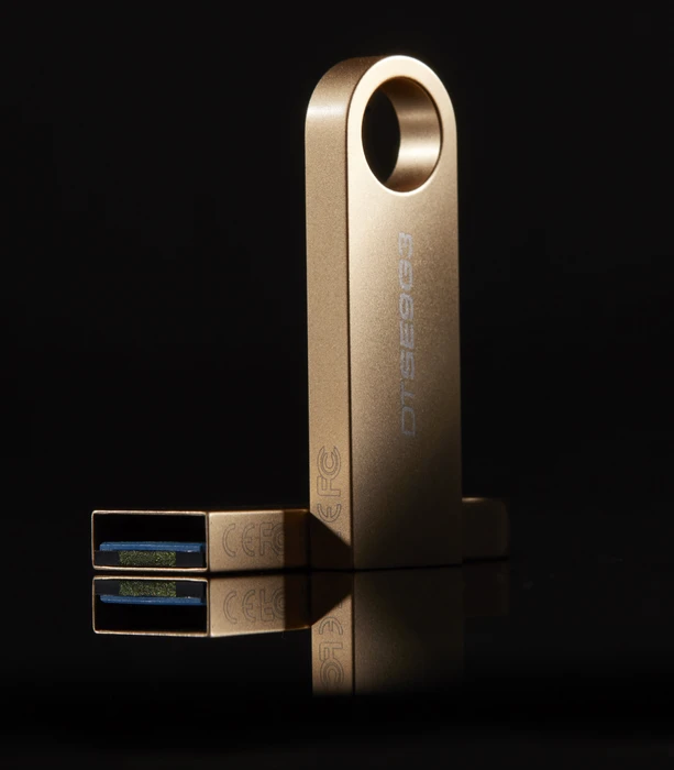 Kingston DataTraveler SE9 G3 64GB gold, USB-A, USB 3.2 Gen 1×1