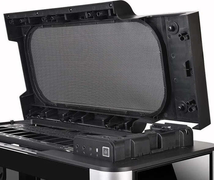 Thermaltake Level 20 GT, Glasfenster