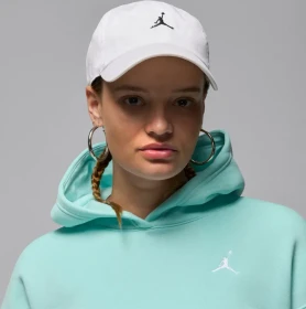 Nike Jordan Club unstrukturierte Kappe weiß/schwarz