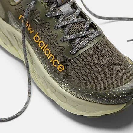 New Balance Fresh Foam X Trail More v3 dark camo/dark olivine/lichen green (Herren)