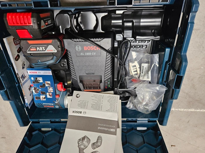 Bosch Professional GSB 18V-60 C Akku-Schlagbohrschrauber