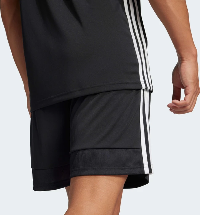 adidas Tiro 25 Essentials Trainingshose kurz schwarz/weiß (Herren)