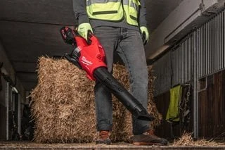 Milwaukee M18 F2BL-802 Fuel Akku-Laubbläser inkl. 2 Akkus 8.0Ah