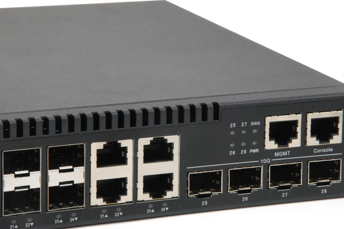LevelOne GTL Kilby Rackmount Gigabit Managed Switch, 20x SFP, 4x SFP+, 4x RJ-45/SFP