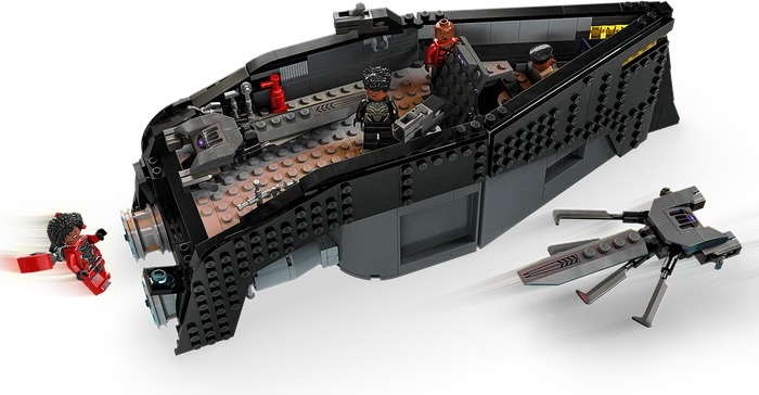LEGO Marvel Super Heroes Spielset - Black Panther: Duell auf dem Wasser
