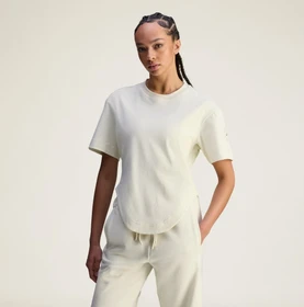 adidas by Stella McCartney Sportswear Curved Hem T-Shirt kurzarm almond milk-smc (Damen)