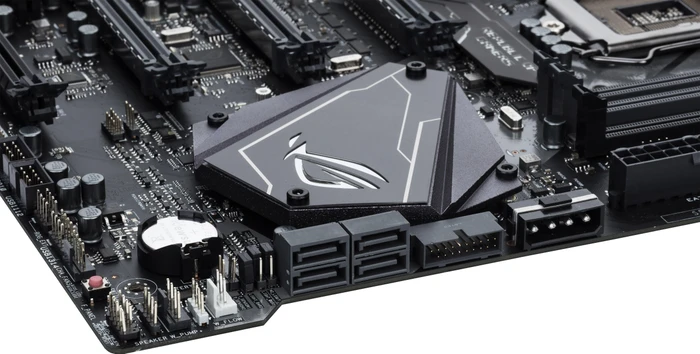 ASUS ROG Maximus X Apex (Intel 1151 v2)