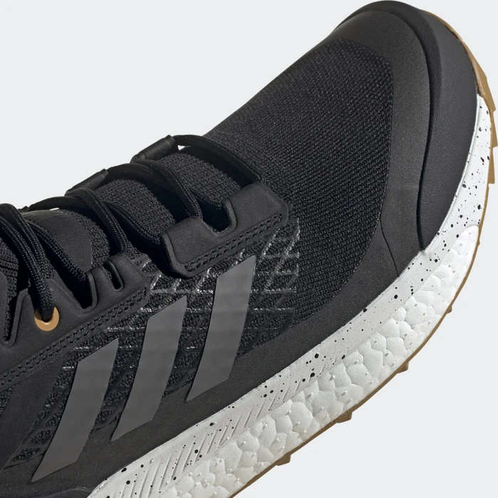 adidas Terrex Free Hiker Primeblue core black/grey four/mesa (Herren)