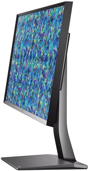 Samsung UD970, 31.5"