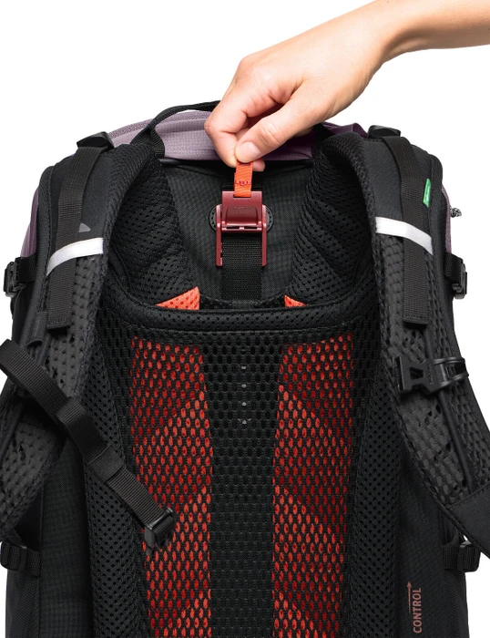 Vaude TrailControl 25+ purple ash