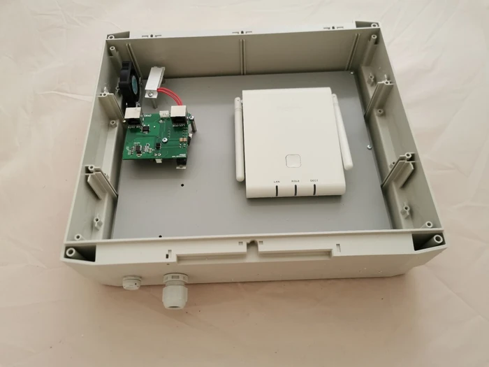 Yealink Outdoor Gehaeuse fuer DECT Basis W80B IP65