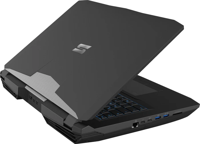 Schenker DTR 17-L17, Core i7-7700K, 8GB RAM, 250GB SSD, GeForce GTX 1080, DE