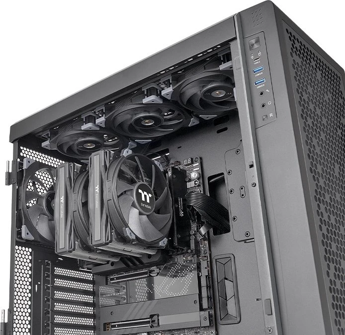 Thermaltake Toughair 710