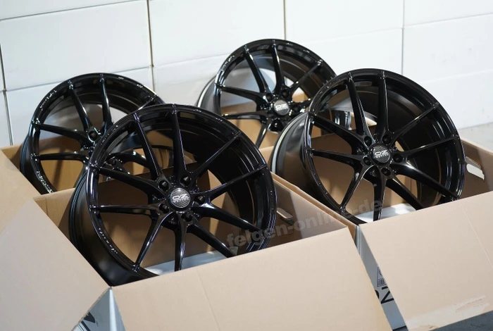 OZ Racing Leggera HLT