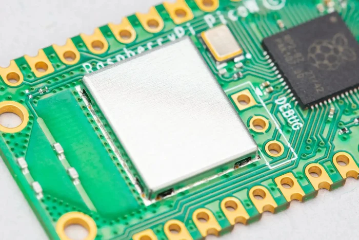 Raspberry Pi Pico W Board, ohne Header, WLAN