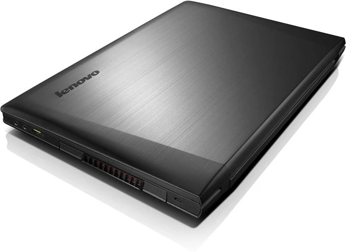 Lenovo IdeaPad Y500, Core i5-3230M, 8GB RAM, 16GB SSD, 1TB HDD, 2x GeForce GT 650M, DE