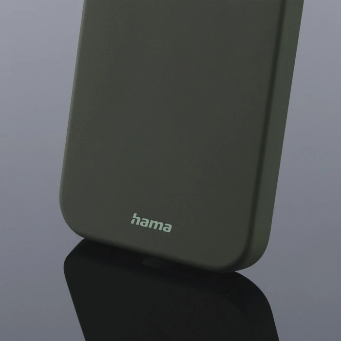 Hama Cover MagCase Finest Feel Pro für Apple iPhone 13 Pro Max grün