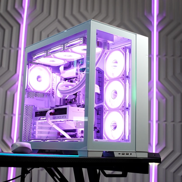 Hyrican Pure White 7408, Ryzen 7 7800X3D, 32GB RAM, 2TB SSD, GeForce RTX 5080