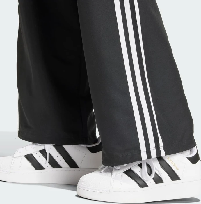 adidas Originals Adicolor Cargo Trainingshose lang schwarz (Damen)