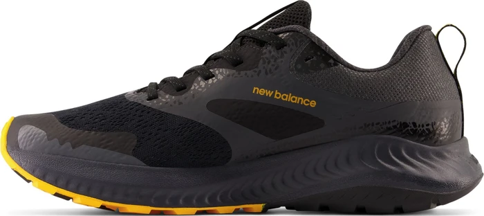 New Balance DynaSoft Nitrel v5 GTX black/vibrant apricot (Herren)