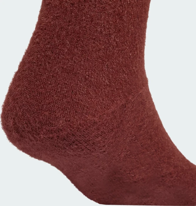 adidas Fluffy Crew Socken fox brown/off white, 2 Paare