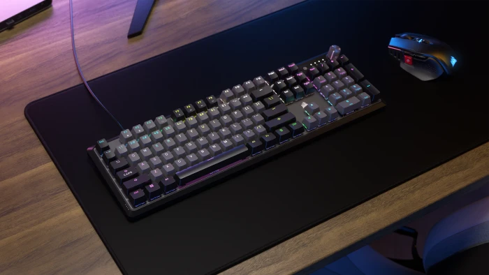 Corsair Gaming K70 CORE, Steel Gray, MLX RED, USB, DE